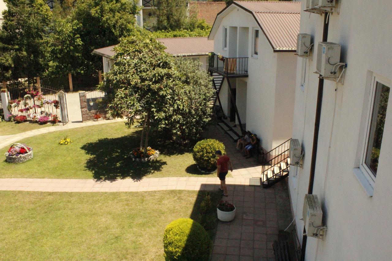 Hotel Pshada Pizunda Exterior photo